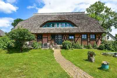 Image de Appartement de vacances Groß Stresow pour 1 - 4 personnes avec 2 chambres à coucher - Appartement de