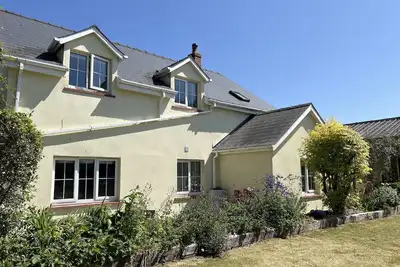 Image de New Fantastic Pembrokeshire retreat in Carew