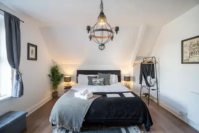 Image de Phénix Central - Huge 3 Bed, Super Equipped Apt.