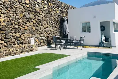 Image de Villa with private pool. Mireyahome 1.