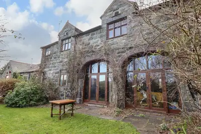 Image de The Old Granary, pet friendly, character holiday cottage in Conwy