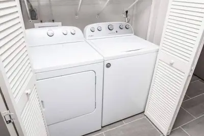 Image de 💎Big Groups*Prime Location*Safe*Parking*King Beds