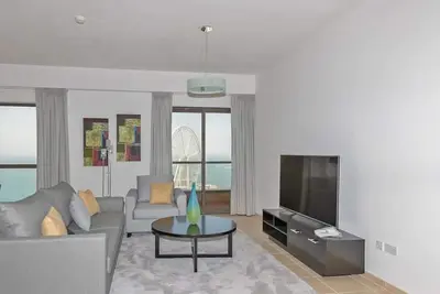 Image de High floor beautiful apartment with panoramic seaview