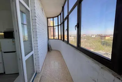 Image de Suite with City View