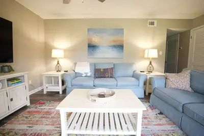 Image de Golf Villa Getaway New Listing