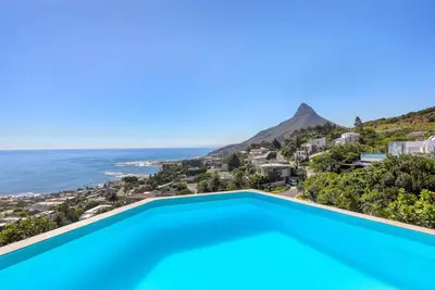 Image de Callisto - Camps Bay
