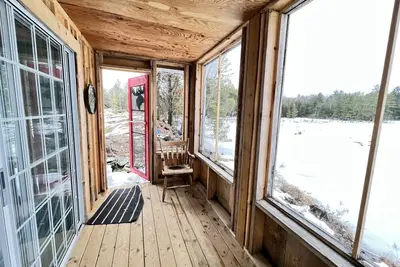 Image de Cute off grid Bunkie