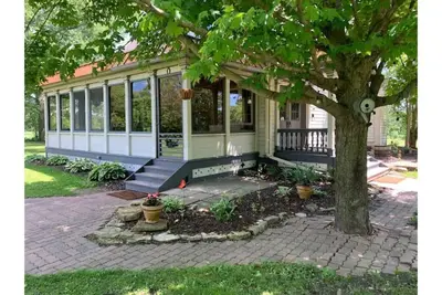 Image de The Yellow Farm