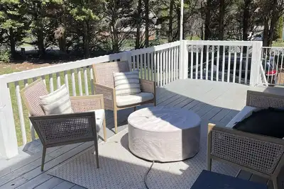 Image de Family Home Perfect for Hosting Larger Groups