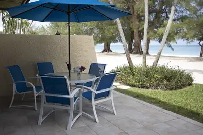 Image de Beachfront Luxury Escape – Ground Floor – 3 Br/3 Bath - The Islands Club
