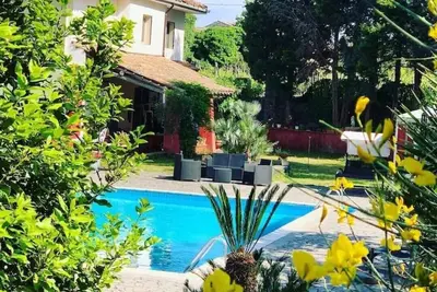 Image de A True Sicilian guesthouse with Pool on Mt. Etna, perfect for Families & Groups.