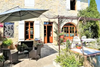 Image de Magnifique maison de 4 chambres à.