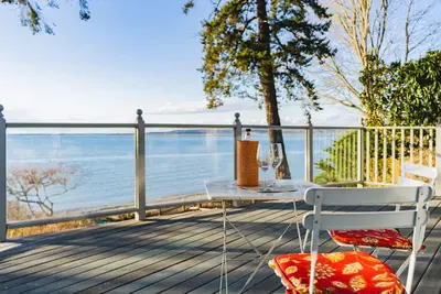 Image de Beach house at Lummi bay