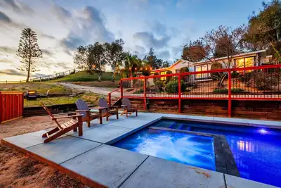 Image de Great Reviews, Near Wineries, Pool & Hot Tub