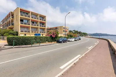 Image de Confortable appartement pour 4 personnes avec Wifi, climatisation, Tv et terrasse