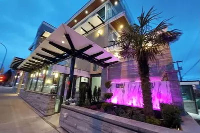 Image de Beautiful Luxurious 3 Bedroom Townhouse