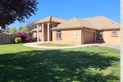 Image de Clare Ct. Villa King master bedroom 5bedroom\/4Bath w\/Game Room