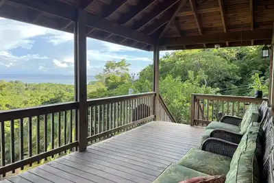 Image de Ocean View Home, Pool, and water slide