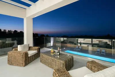 Image de Villa de Luxe Bianca - Piscine Privée