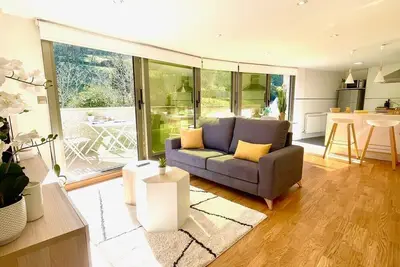 Image de The Cliffs - Montmar