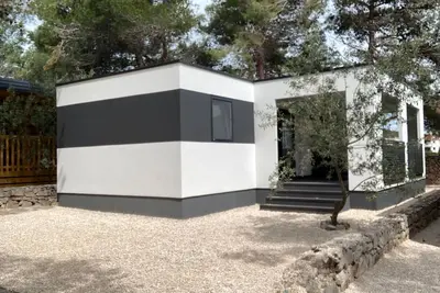 Image de Mobil-home avec terrasse privative couverte