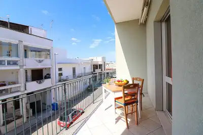 Image de Maison de vacances \"Casa Giorgia a Otranto 8 Posti\" avec balcon et climatisation