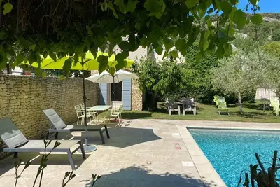 Image de Gîte Studio avec Terrasse à Venasque