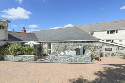 Image de Scrumpy, pet friendly, with pool in Mullion
