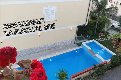 Image de Tropea brand new two-room apartment with terrace and Pool 3 minutes from the Sea