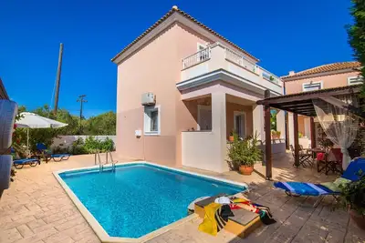Image de Villa Rosemary Sostis by Villa Plus