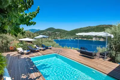 Image de Villa Floisvos Desimi by Villa Plus