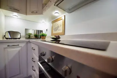 Outstanding Athens Apartment | Karyatis Luxury Maisonette | 3 Bedrooms | Stunning View of the Acropolis