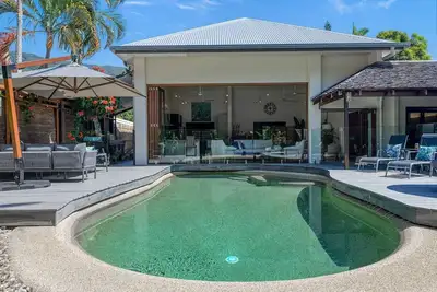 Image de Villa Talpa An Idyllic Indoor outdoor Oasis