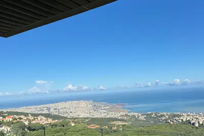 Image de Lux New Vacation Home 24/7 Power Brummana Views