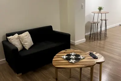 Image de Lovely Modern 1/1 Condo 10mins from Midtown/Beach