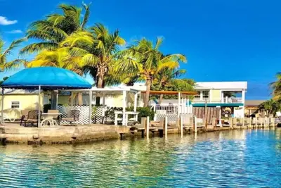 Boater’s Seaside Dream 45 ft dock M#13