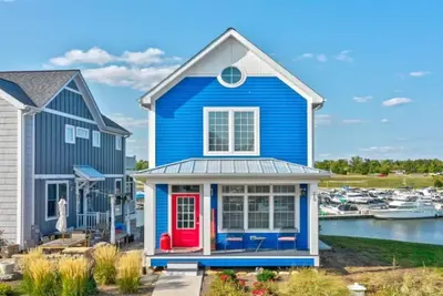 Image de Living On The Edge | 2 Bed, 2. 5 Bath