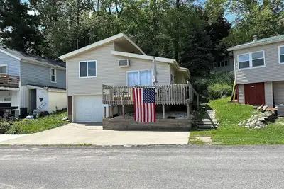 Image de Home in Belding