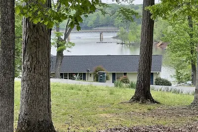 Image de Lake View! Fishermens Dream! Close To Bluestone Boat Landing!