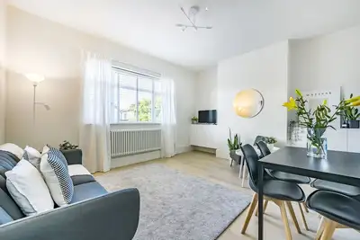 Image de London Calling 3 bed 3 baths 5 mins from train into City