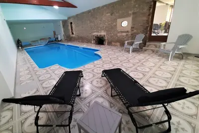 Image de Longère avec piscine intérieure chauffée