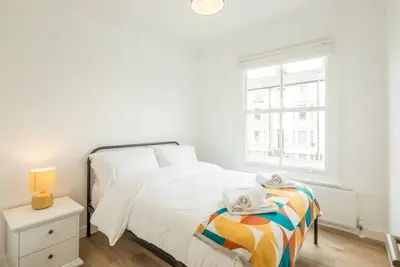 Image de Cosy Two Bedroom Apartment in Excellent Location