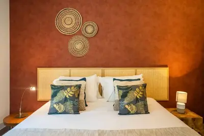 Image de Wood Oven House I