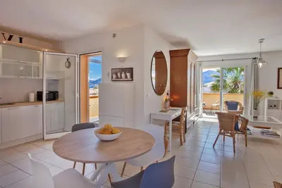 Image de appartement casa notte à proximité du centre ville et  plage de Calvi