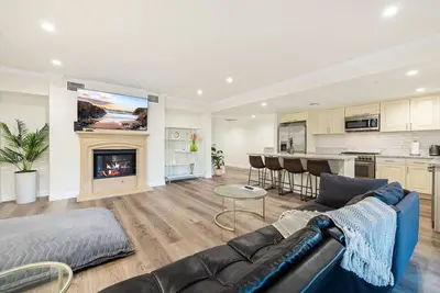 Image de Best value 2b2b center of Pasadena