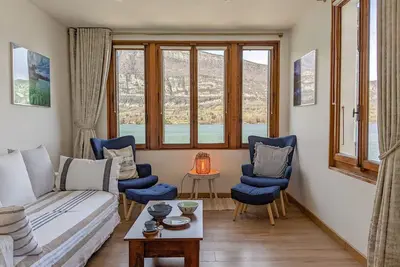 Image de Reflet Bleu au bord du Lac 3*