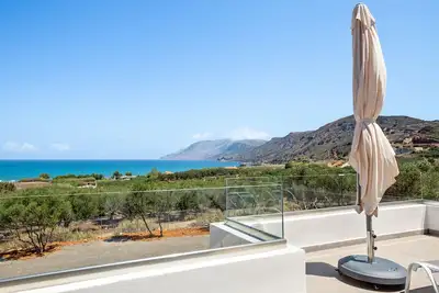 Image de Luxury Villa in Kissamos - 10 Min from the beach!