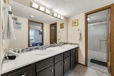 Image de Fall creek hide away