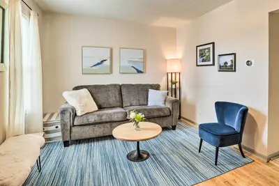 Image de Cozy Omaha Vacation Rental: 6 Miles to Downtown!