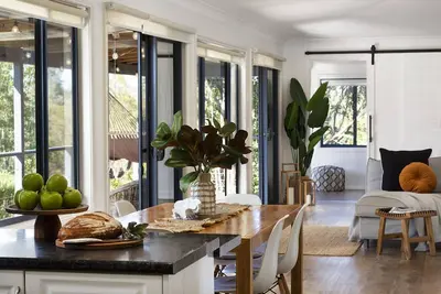 Image de 3 minute walk to the stunning 7 Mile Beach